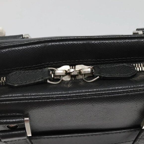 LOUIS VUITTON Taiga Igor Business Bag Boreal - Picture 9 of 16